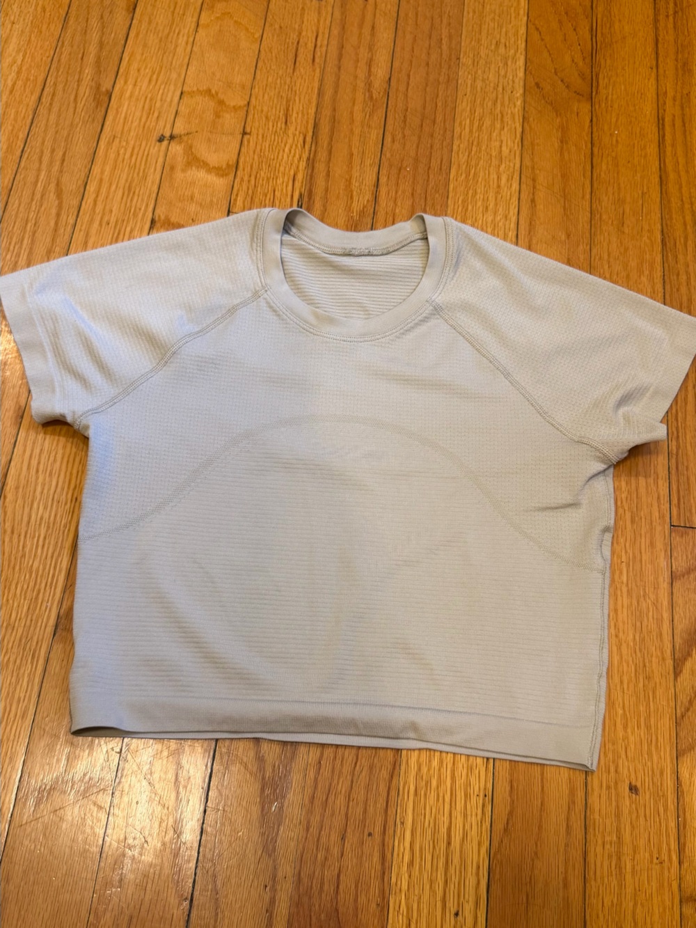Lululemon Swiftly Tech Cropped Short-Sleeve Shirt 2.0 Size 6 - Picture 5 of 6